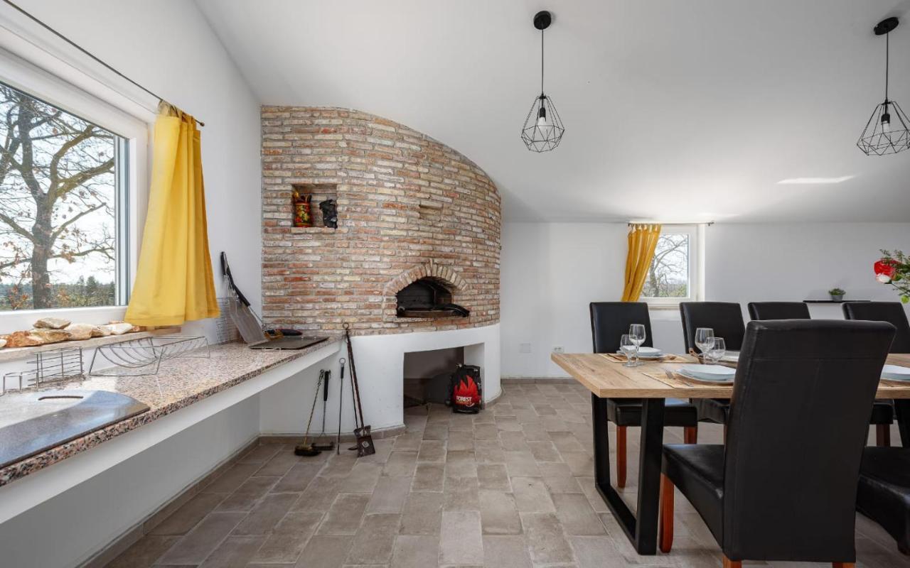 Divšići Apartments Valeria מראה חיצוני תמונה