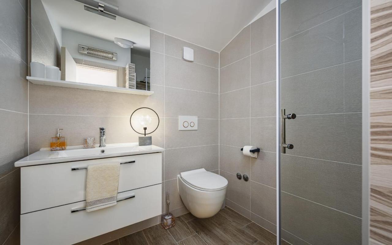 Divšići Apartments Valeria מראה חיצוני תמונה