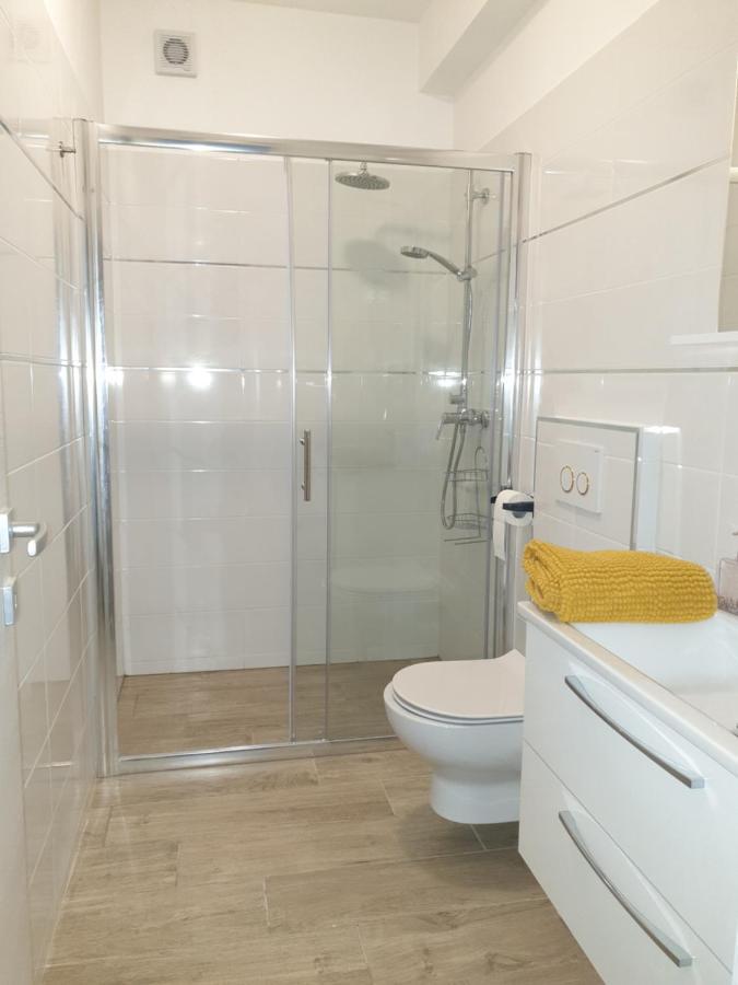 Divšići Apartments Valeria מראה חיצוני תמונה